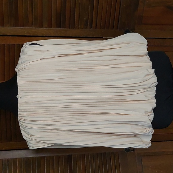 NWT Anthropologie Mare Mare Pleated Neutral Top Sz XL - Picture 8 of 13